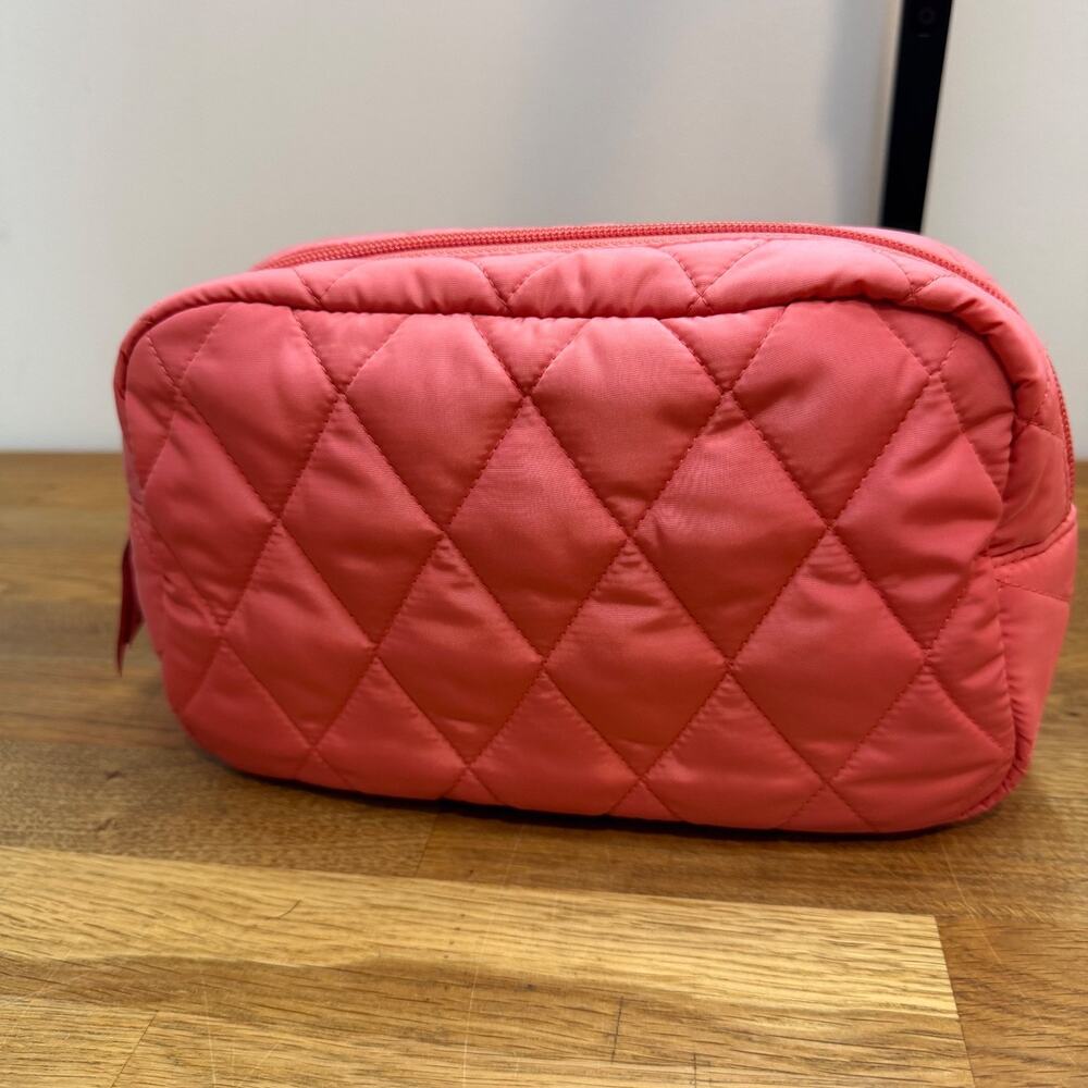 Vera Bradley Ultralight Grand Cosmetic Case Blush Sienna Quilted Large Zip Close